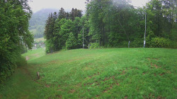 Prostřední část sjezdovky a snowpark