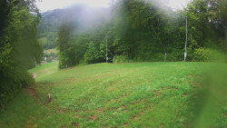 Prostřední část sjezdovky a snowpark