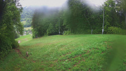 Prostřední část sjezdovky a snowpark