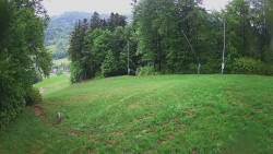Prostřední část sjezdovky a snowpark