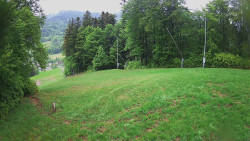 Prostřední část sjezdovky a snowpark