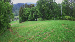 Prostřední část sjezdovky a snowpark