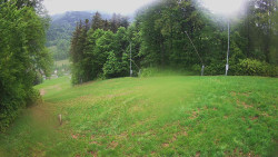 Prostřední část sjezdovky a snowpark