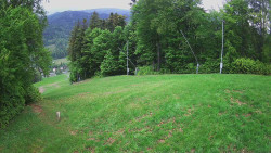 Prostřední část sjezdovky a snowpark