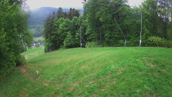 Prostřední část sjezdovky a snowpark