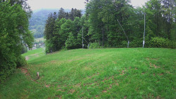 Prostřední část sjezdovky a snowpark