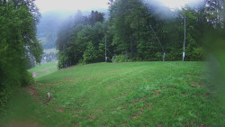 Prostřední část sjezdovky a snowpark