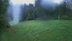 Prostřední část sjezdovky a snowpark
