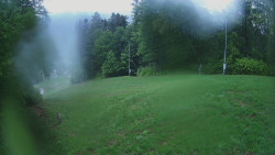Prostřední část sjezdovky a snowpark