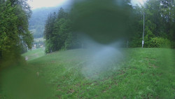 Prostřední část sjezdovky a snowpark