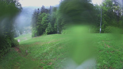 Prostřední část sjezdovky a snowpark