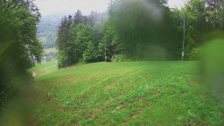 Prostřední část sjezdovky a snowpark