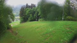 Prostřední část sjezdovky a snowpark
