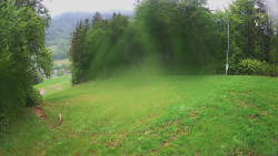 Prostřední část sjezdovky a snowpark