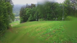 Prostřední část sjezdovky a snowpark