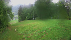 Prostřední část sjezdovky a snowpark