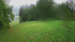 Prostřední část sjezdovky a snowpark