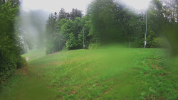 Prostřední část sjezdovky a snowpark