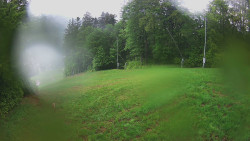 Prostřední část sjezdovky a snowpark
