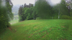 Prostřední část sjezdovky a snowpark