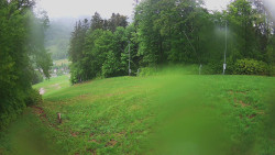 Prostřední část sjezdovky a snowpark