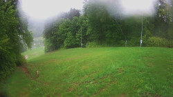Prostřední část sjezdovky a snowpark