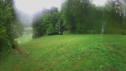 Prostřední část sjezdovky a snowpark