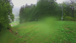 Prostřední část sjezdovky a snowpark