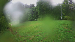 Prostřední část sjezdovky a snowpark