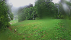 Prostřední část sjezdovky a snowpark