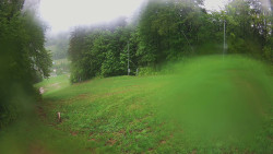 Prostřední část sjezdovky a snowpark