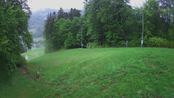 Prostřední část sjezdovky a snowpark