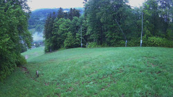 Prostřední část sjezdovky a snowpark