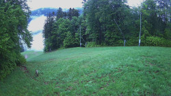 Prostřední část sjezdovky a snowpark