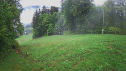 Prostřední část sjezdovky a snowpark