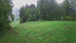 Prostřední část sjezdovky a snowpark