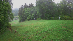 Prostřední část sjezdovky a snowpark