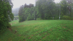 Prostřední část sjezdovky a snowpark