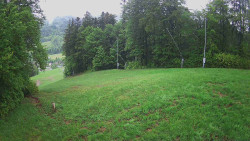 Prostřední část sjezdovky a snowpark