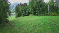 Prostřední část sjezdovky a snowpark