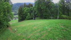 Prostřední část sjezdovky a snowpark
