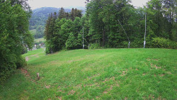 Prostřední část sjezdovky a snowpark
