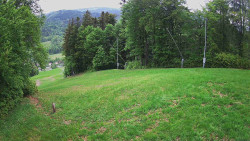 Prostřední část sjezdovky a snowpark