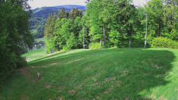Prostřední část sjezdovky a snowpark