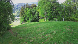 Prostřední část sjezdovky a snowpark
