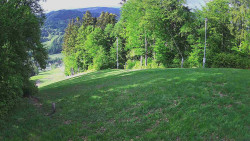 Prostřední část sjezdovky a snowpark