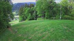 Prostřední část sjezdovky a snowpark
