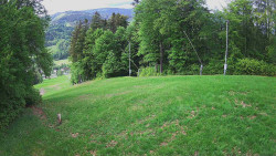Prostřední část sjezdovky a snowpark