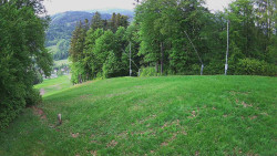 Prostřední část sjezdovky a snowpark