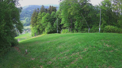 Prostřední část sjezdovky a snowpark